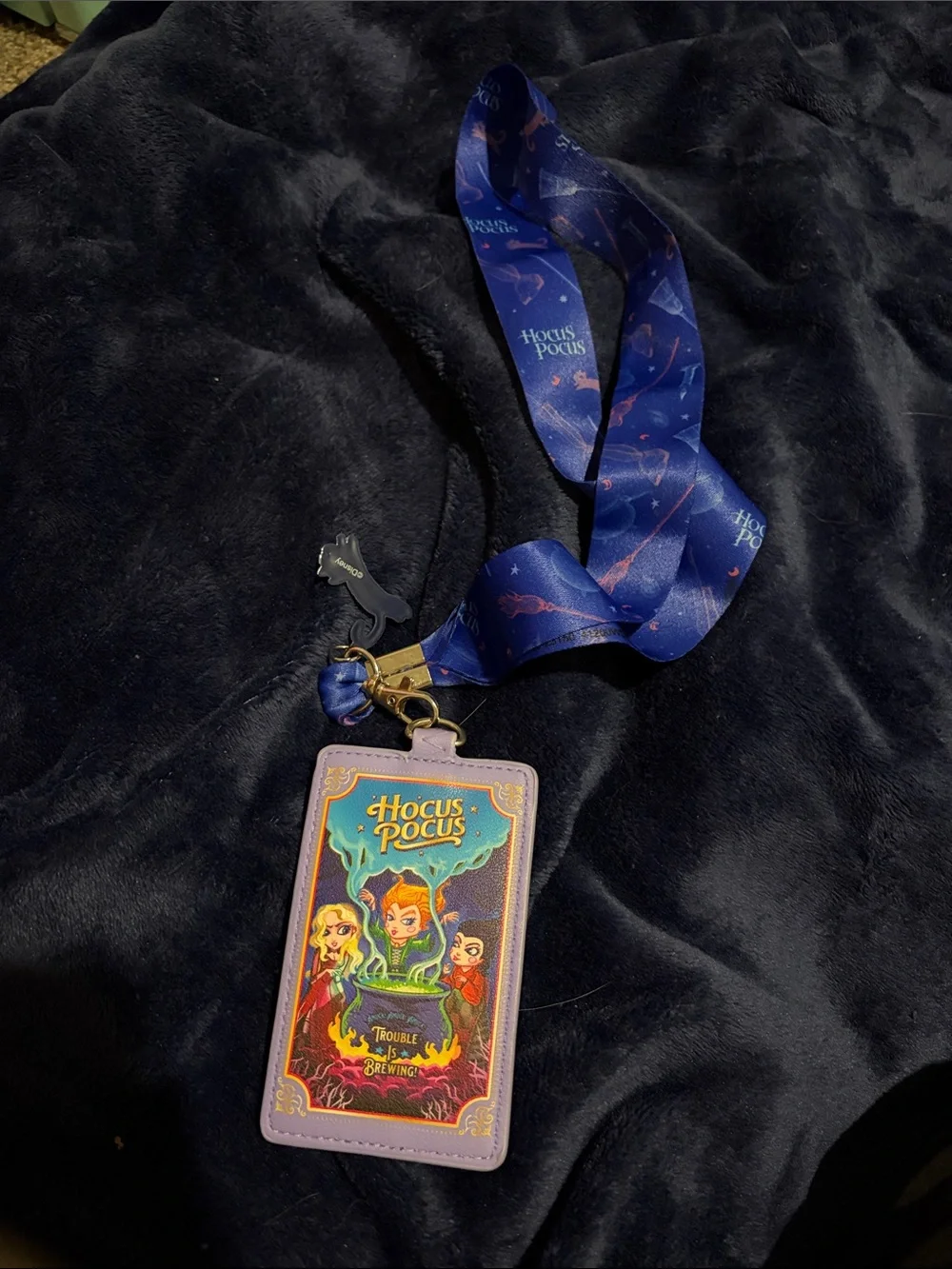 Hocus Pocus Loungefly Lanyard (Read)